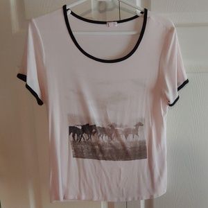 Horse tee